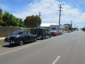 Member Vehicles at lunch Stop